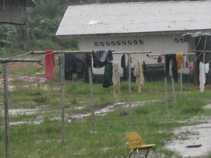 clothes-drying-in-the-rain.jpg