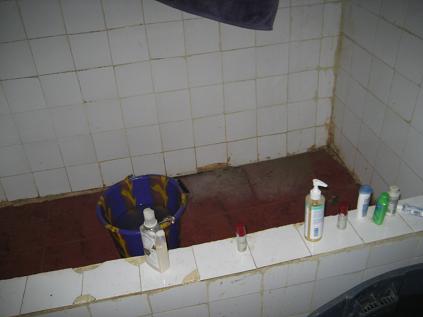 liberian-bathtub.jpg